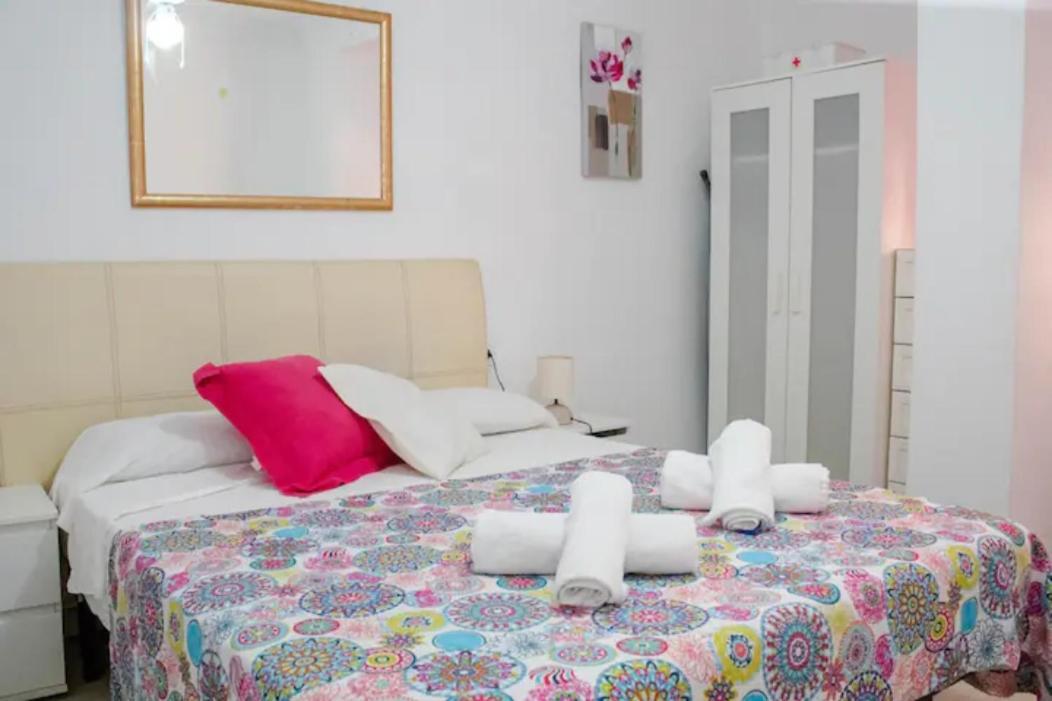 Reina Playa Apartment Valencia Bagian luar foto