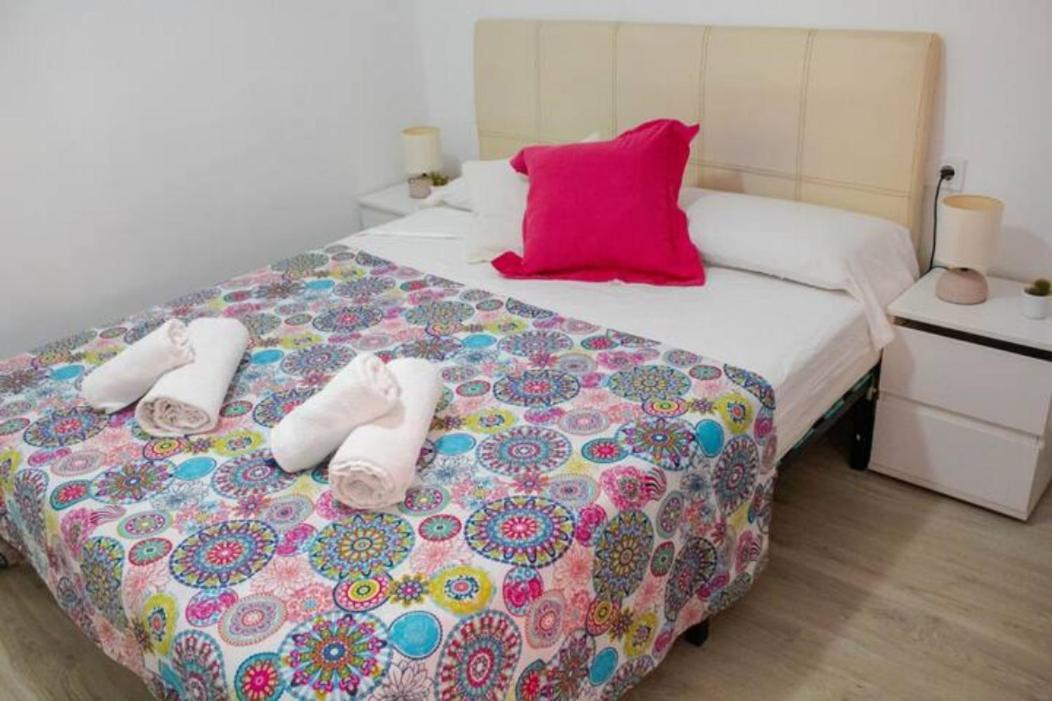 Reina Playa Apartment Valencia Bagian luar foto
